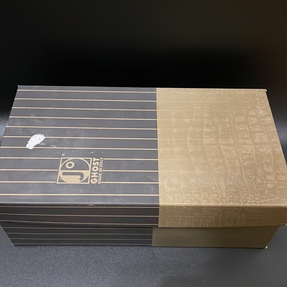 Jo Ghost - Picture 9 of 10